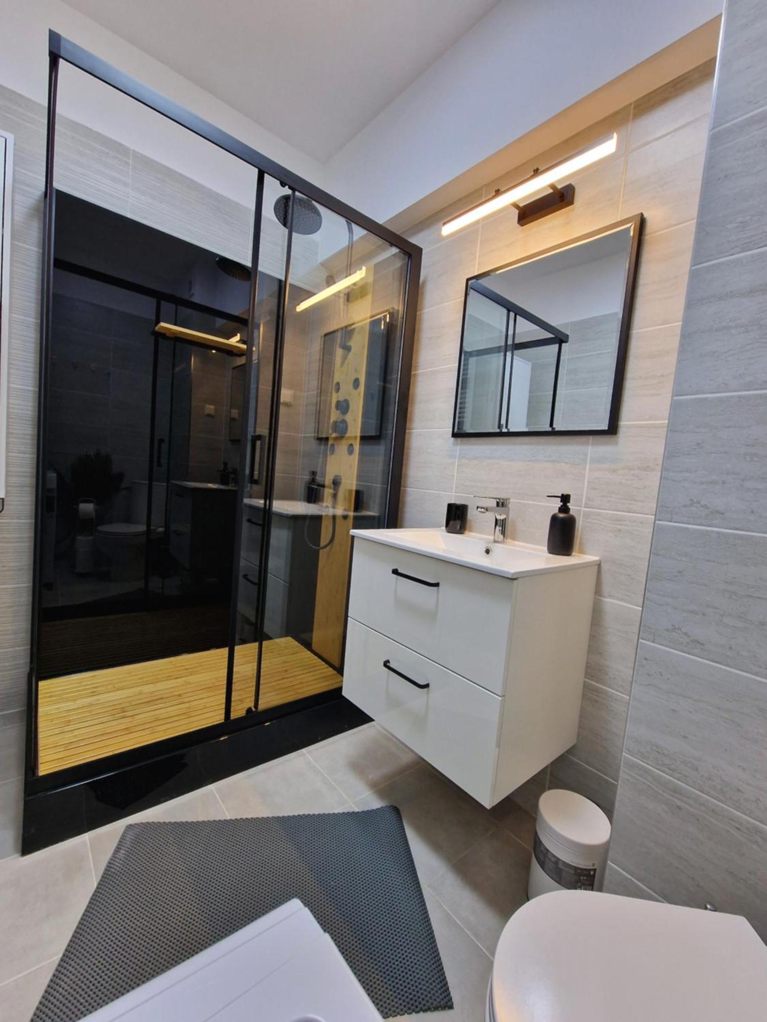 Studio&Garden! Rosu ภายนอก รูปภาพ